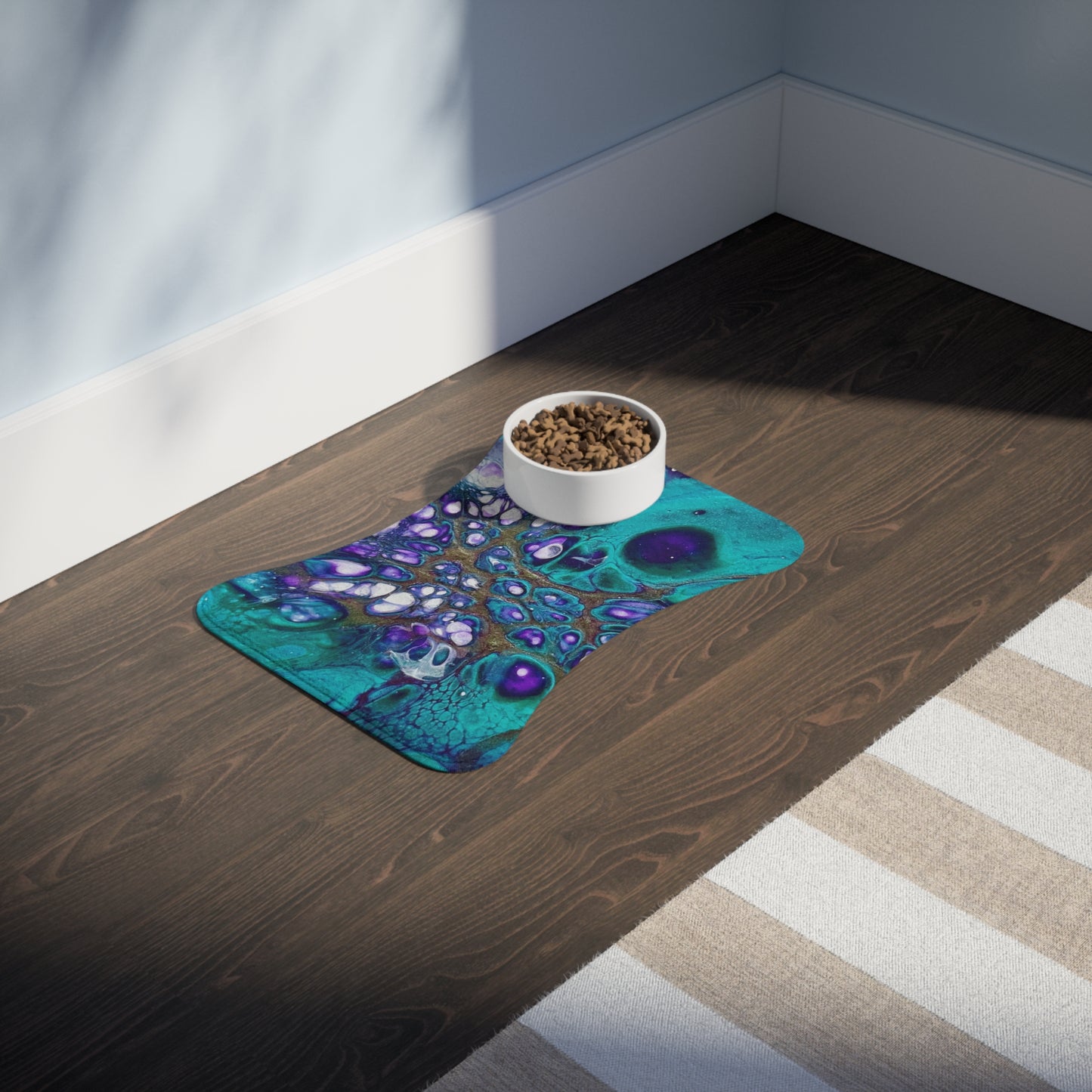 Artistic Pet Feeding Mats