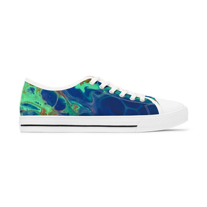 Stylish Women's Low Top Sneakers with Abstract Design, Casual Footwear, Everyday Sneakers